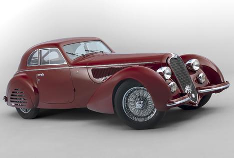 Alfa Romeo 8c 2900 B Touring Berlinetta de 1939, vendue le 8 février 2019 à Retromobile pour 16 745 600 €, soit l’enchère la plus haute en France au premier semestre 2019. © Photo Artcurial.