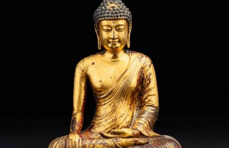 Bouddha Maravijaya, Royaume de Dali, Province de Yunnan, XIIe siècle, cuivre doré, h. 30 cm, lot vendu 2,674,500 €. © Sotheby's