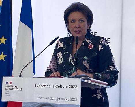 Roselyne Bachelot-Narquin lors de la présentation de son projet de budget du ministère de la Culture pour 2022 © Photo Le Journal des Arts, le 22 septembre 2021