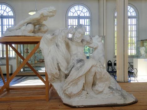 Auguste Rodin (1840-1917), Monument à Victor-Hugo, second projet, deuxième maquette, c. 1898, plâtre, collection Musée Rodin Meudon © Photo Ludovic Sanejouand, 2022