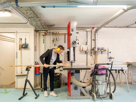 Atelier bois à l'Ecole supérieure d'art et de design de Reims (Esad)  © Anne Lemaitre / Esad Reims