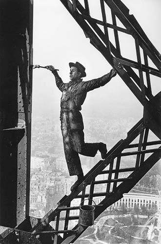Marc Riboud, Le Peintre de la Tour Eiffel © Photo Marc Riboud