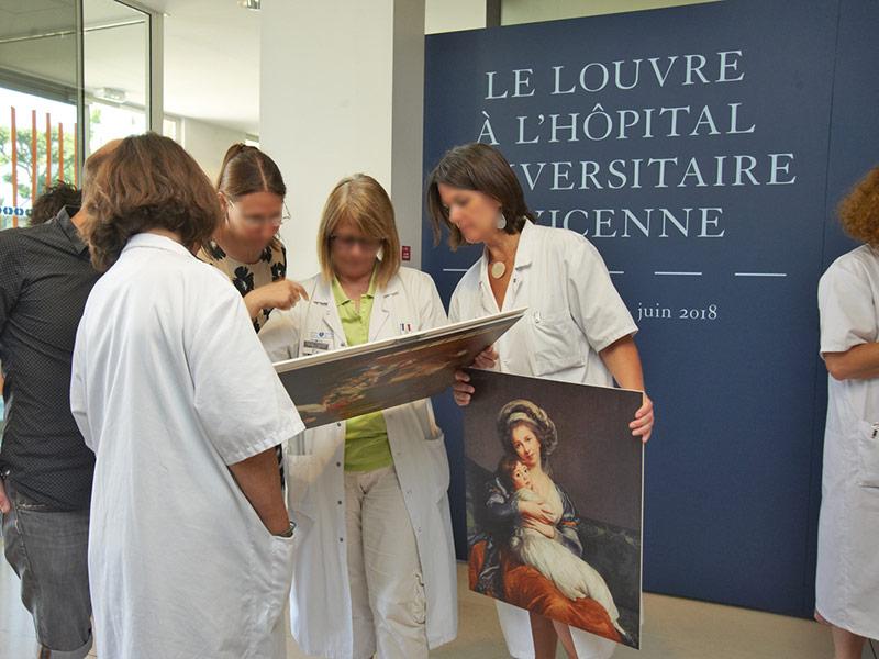 Le Louvre à l'hôpital Avicenne à Bobigny, en Seine-Saint-Denis. © Anne Chauvet