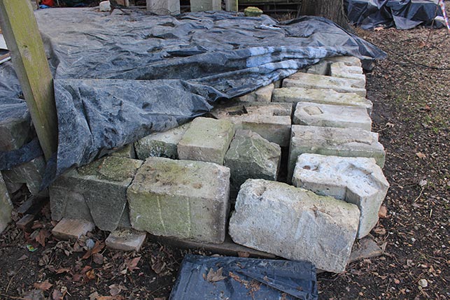 Pierres de la basilique Saint-Denis