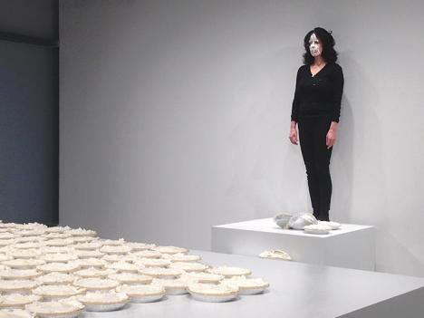 Jennifer Rubell - Performance Consent (Consentement)