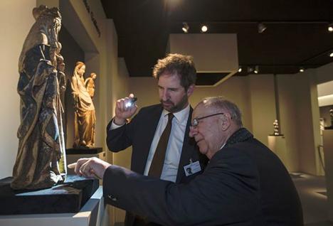 Experts au travail lors du vetting © Photo Harry Heuts