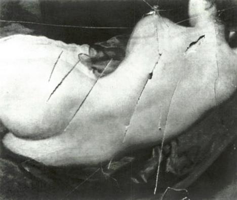 Détail de la photo publiée en 1914 montrant les dommages causés par Mary Richardson sur la <em>Vénus à son miroir</em> de Vélasquez