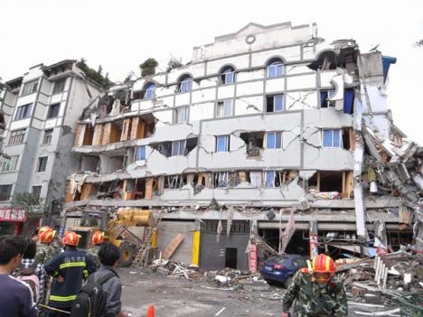 Bâtiment détruit lors du séisme en 2008, au Sichuan