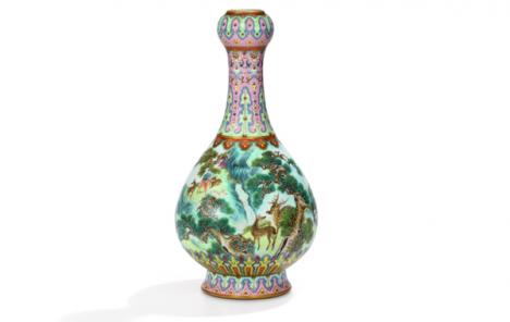 Vase Impérial en porcelaine de la Famille Rose, époque Qianlong.