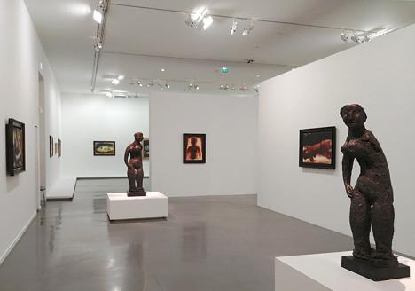 Vue de l'exposition Jean Fautrier - Matière et lumière au MAMVP en 2018