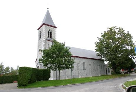 Eglise dans le village de Banneux.
