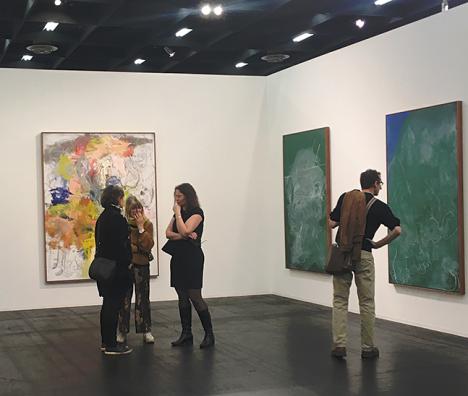 Les peintures de Rita Ackermann sur le stand de Hauser & Wirth à Art Cologne 2019 © Photo Alexia Lanta Maestrati pour Le Journal des Arts