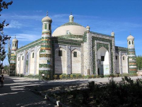 Le mausolée ouïgour d'Abakh Khoja (1600-1640), région du Xinjiang, situé à quelques kilomètres de Kashgar - Photo Colegota, 2005