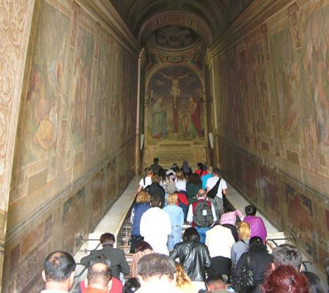 Le Saint Escalier (« Scala Santa ») à Rome - Photo LPLT