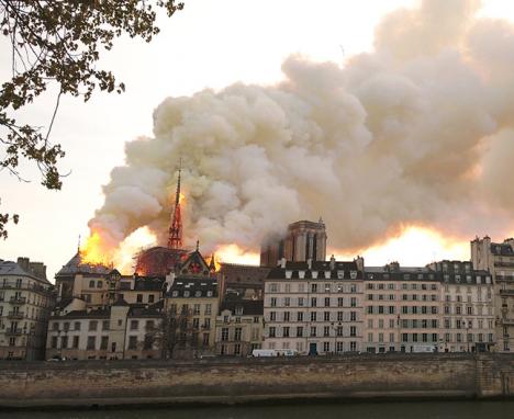 Incendie de Notre-Dame de Paris le 15 avril 2019. © Photo Cécile Pallarès Brzezinski
