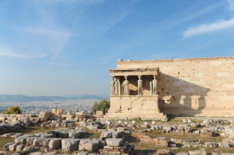 L’Acropole d’Athènes, inscrite au patrimoine mondial de l’UNESCO, connait de graves problèmes d’érosion due à la pollution. © Photo MaxPixel