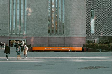 Welcome to Tate Modern, Londres, Royaume-Uni © Toa Heftiba