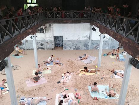  Pavillon Lituanie "Sun Sea" (Marina) Lion d'Or Biennale Venise 2019 © Photo LudoSane