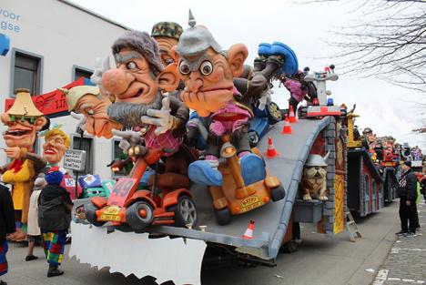 Char défilant lors du carnaval d'Alost. © Photo AlexSky, Pixabay License.