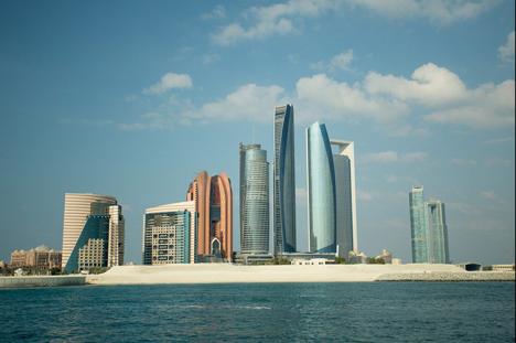 Vue d'Abou Dhabi. © Photo Neildodhia, Pixabay License. 