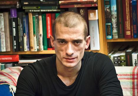 Piotr Pavlenski avant son exil en France - Photo Dmitry Rozhko, 2016