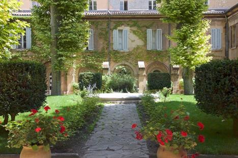 Cloître du couvent des Prêcheurs à Aix-en-Provence. © Photo D. Deveze, 2009, CC BY-SA 4.0