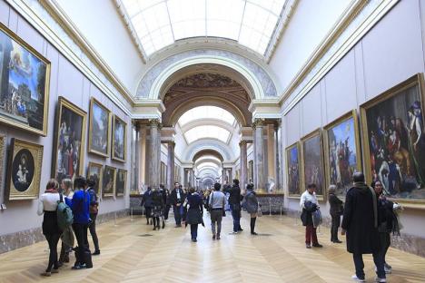Grande galerie du musée du Louvre. © Photo neocorreia / Pixabay License, 2015