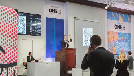 La vente One organisée par Christie's le 10 juillet 2020 dans quatre villes différentes (ici, New York). © Christie's Images Limited.