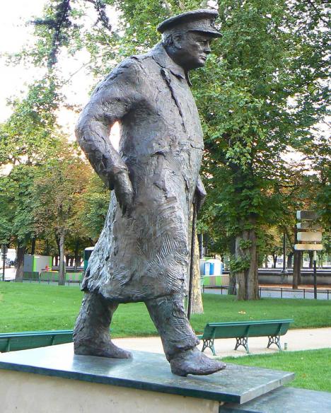 Jean Cardot, Winston Churchill, 1998, bronze, 317 cm - Photo Dierk Schaefer - 2006 - Licence CC BY 2.0