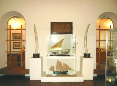 Vue des collections du Musée du Septennat dit Musée François Mitterrand, Château-Chinon (Nièvre) © Photo AlMare - 2003