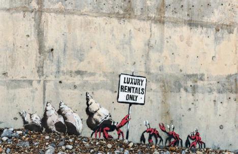 Les crabes à Cromer East Beach dans le comté de Norfolk en Angleterre © Banksy