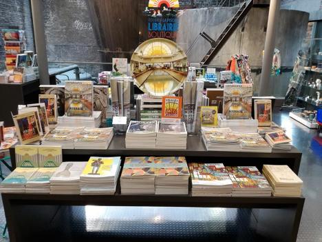 La librairie-boutique de La Piscine - Roubaix. © La Boutique du Lieu