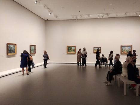 La salle Cézanne dans l'exposition « La collection Morozov. Icônes de l’art moderne » à la fondation Vuitton © Photo Ludovic Sanejouand, 23 septembre 2021