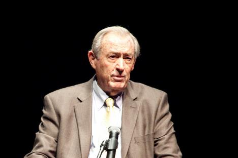 Richard Leakey. © Ed Schipul, 2010, CC BY-SA 2.0