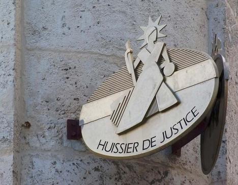 Enseigne d'huissier de justice. © JLPC, 2012, CC BY-SA 3.0