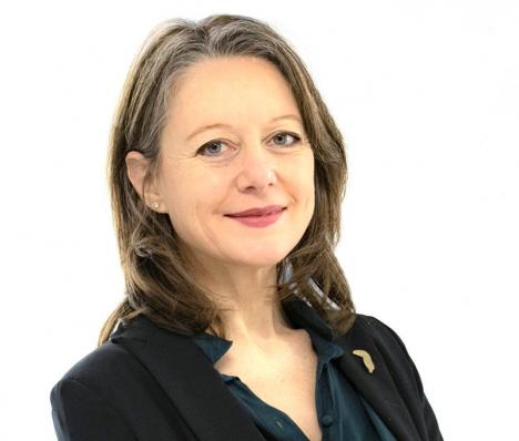 Valérie Perlès. © Thierry Débonnaire / Musée de La Poste, 2022