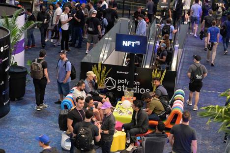 Vue de l'édition 2022 du salon NFT.NYC. © NFT.NYC