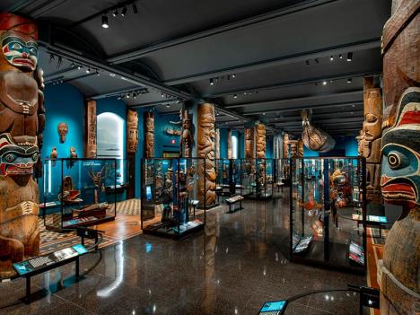 La galerie Northwest Coast Hall rénovée. © American Museum Of Natural History