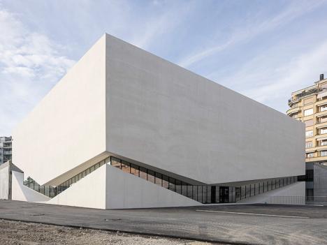 Le bâtiment regroupe Photo Élysée et le Mudac à Lausanne © Matthieu Gafsou