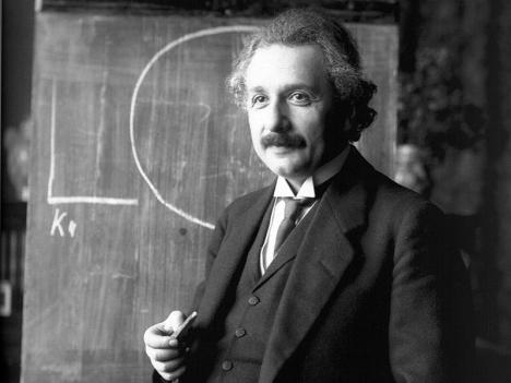 Albert Einstein à Vienne en 1921 - Photo Ferdinand Schmutzer (1870-1928) - Domaine Public
