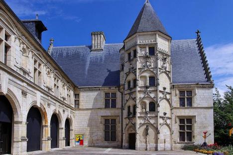 L'Hôtel des Échevins à Bourges abrite le Musée Estève. © Patrick, 2012, CC BY-SA 2.0