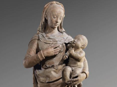 Michel Colombe (1430-1515), Vierge à l’Enfant, vers 1500-1510, terre cuite, h. 102 cm.  Cette statue a été préemptée par le musée du Louvre en novembre 2022.© Studio Sebert