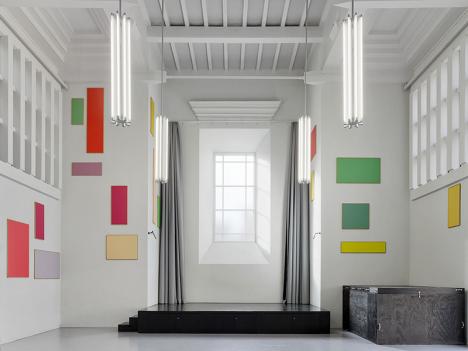 Le Temple de Saint-Luc de Lausanne est devenu une Maison de quartier, avec ici l'espace principal qui sert de lieu de réunion ou de fête. © Dirk Weiss / Université de Berne