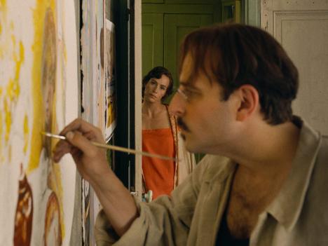 Vincent Macaigne et Cécile de France dans le film Bonnard Pierre et Marthe, 2024. © Memento Distribution