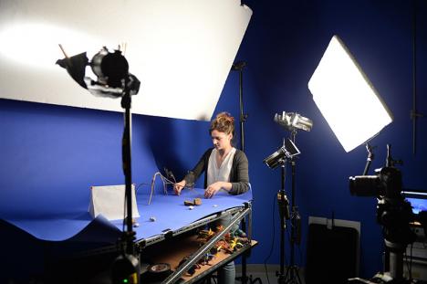 Séance photo à l'Ecole nationale supérieure des arts décoratifs (Ensad) de Paris. © Beryl Libault / Ensad