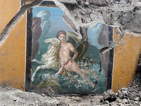 Fresque de la fuite de Phrixos sur le bélier à la Toison d'or. © Parc archéologique de Pompéi