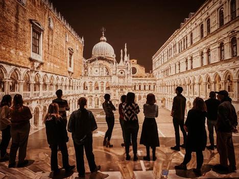 Vue de l'exposition Venise Révélée au Grand Palais immersif. © Martin Hieslmair