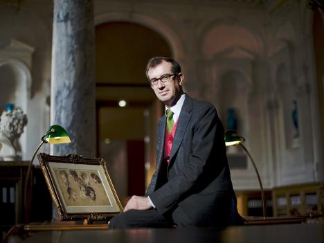 Xavier Salmon. © Musée du Louvre / Florence Brochoire