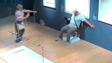 accident-chaise-Van-Gogh-Courtesy-Casa-Museo-Palazzo-Maffei