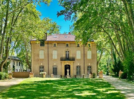 La demeure de Paul Cézanne jusqu'en 1899, Bastide du Jas de Bouffan à Aix-en-Provence. © Michel Fraisset